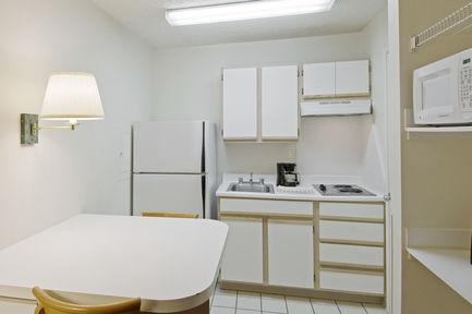 Extended Stay America Suites - Houston - Willowbrook Louetta Room photo
